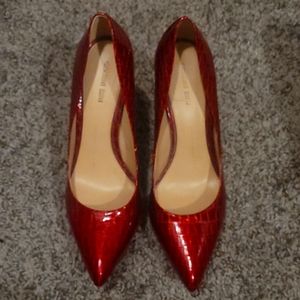 Gianni Bini Red Heels size 10